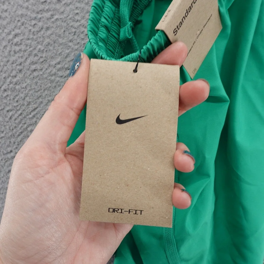 Nike Kids Dri FIT Training Shorts Green Youth Size Large NEW‎